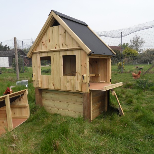 chicken coop with sides removed